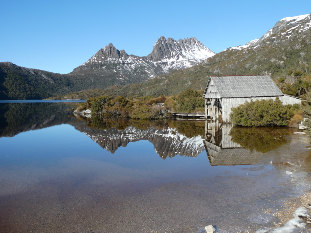 Dove Lake Boatshed